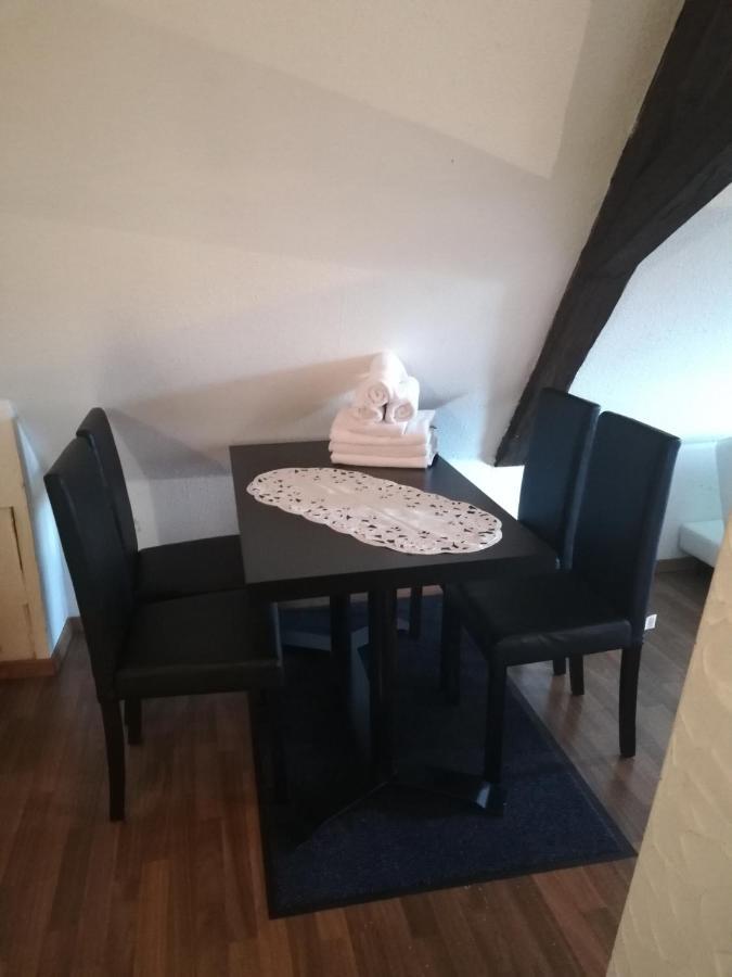 Weingut Und Gaestehaus Vongerichten Oberhausen  Bagian luar foto